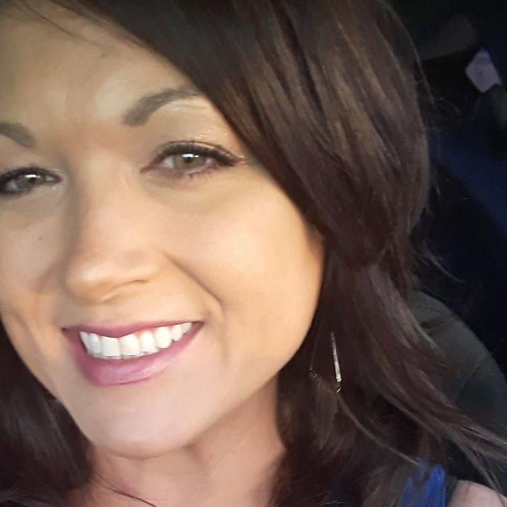 Meet your Posher, Alyse